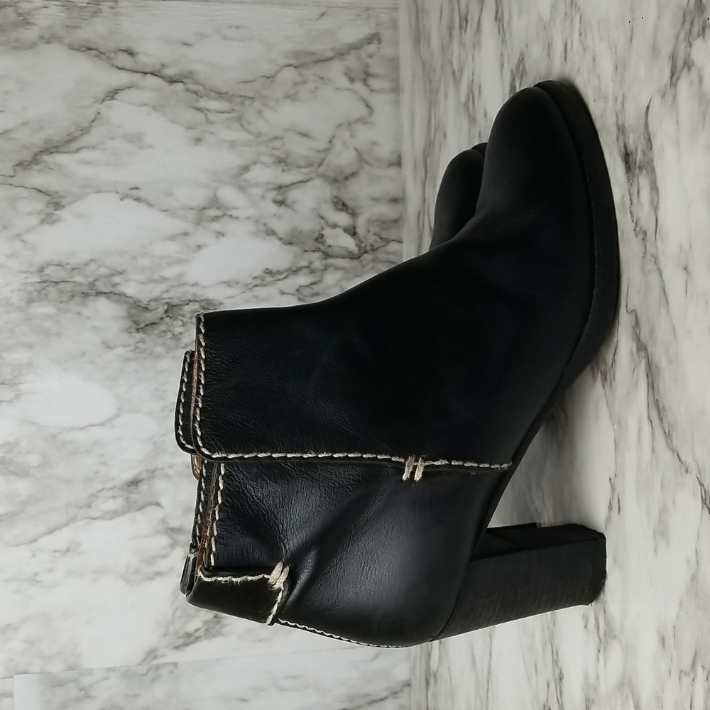 Chloe Edith Ankle Booties with Contrast Stitching